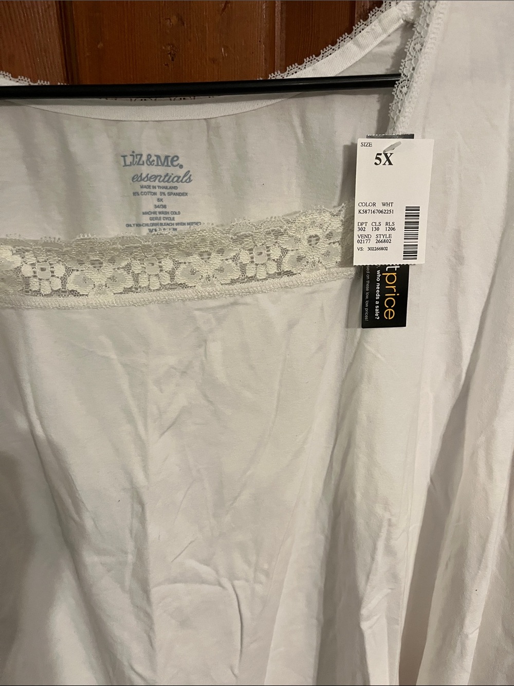 Liz & Me White Lace-Trim Cotton top - 5X